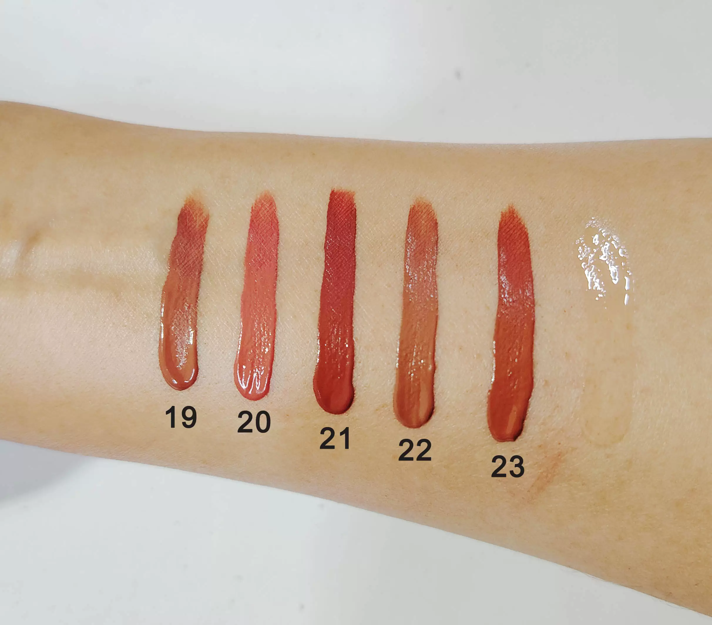 رژ لب مایع ضد اب الدرینا بدون سرب24 ساعته شماره 620